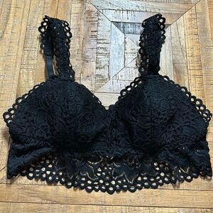 New Black Aerie Lacey Bralette